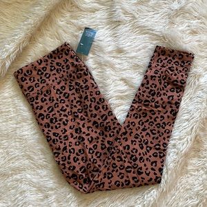 NWT Wild Fable leopard leggings